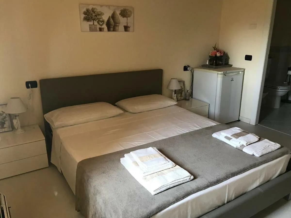 Guest house La Casetta Hotel Varano de Melegari Italy